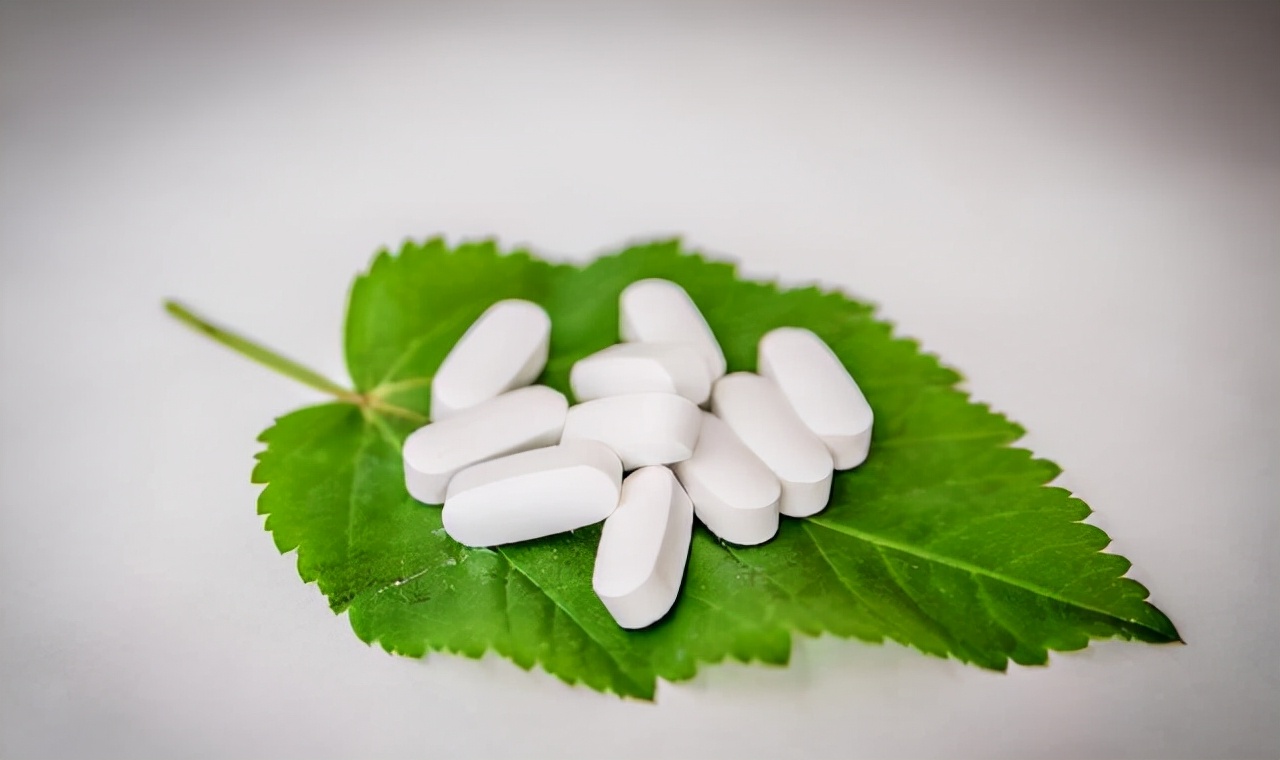 反酸烧心吃什么药可缓解,经常烧心反酸食物调理