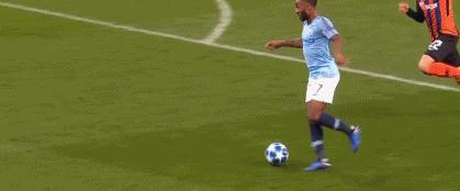 欧洲杯半决赛斯特林点球,欧洲杯英格兰争议判罚