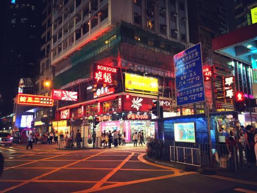 铜锣湾真的是古惑仔的天地吗,真正的香港铜锣湾