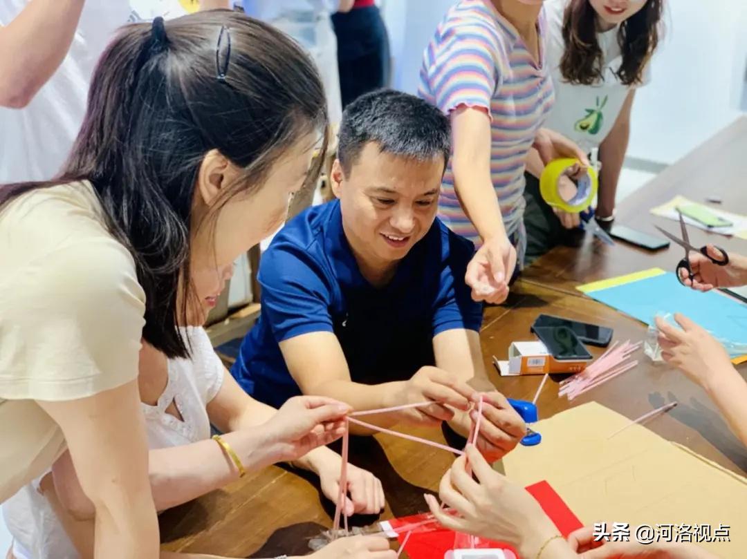 洛阳市第一实验小学校长李青青,洛阳市实验小学校长李青青简历