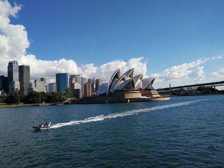 悉尼和墨尔本哪个城市更宜居,悉尼vs上海哪个更适合宜居