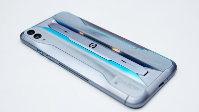 黑鲨游戏手机2pro新机多少元,黑鲨游戏手机2pro支持什么黑科技