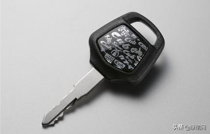 本田supercub125超级幼兽智能版,本田50cc幼兽2019款价格