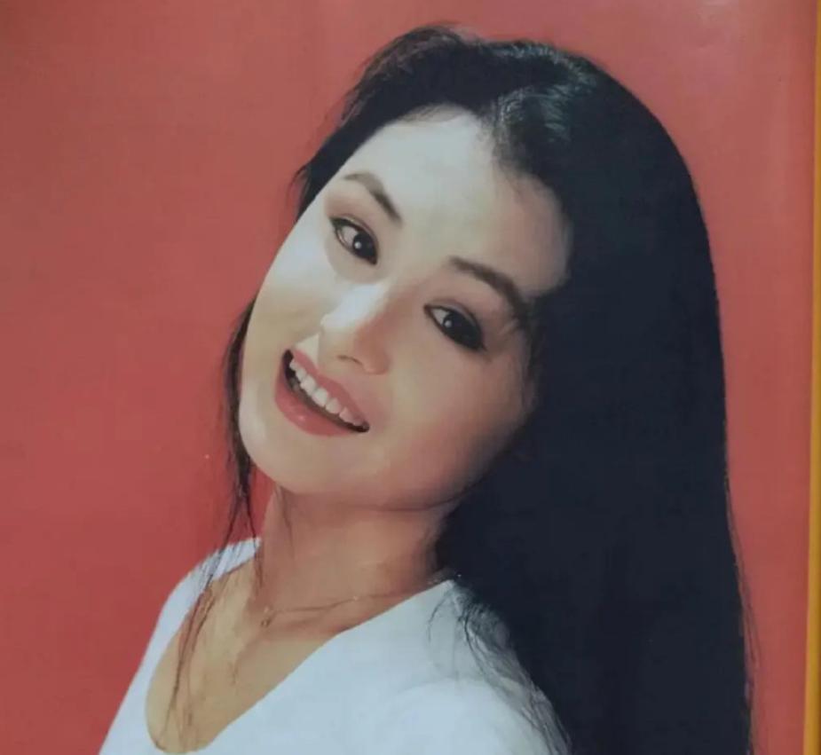 谢大脚于月仙与赵本山的关系,赵本山于月仙演谢大脚