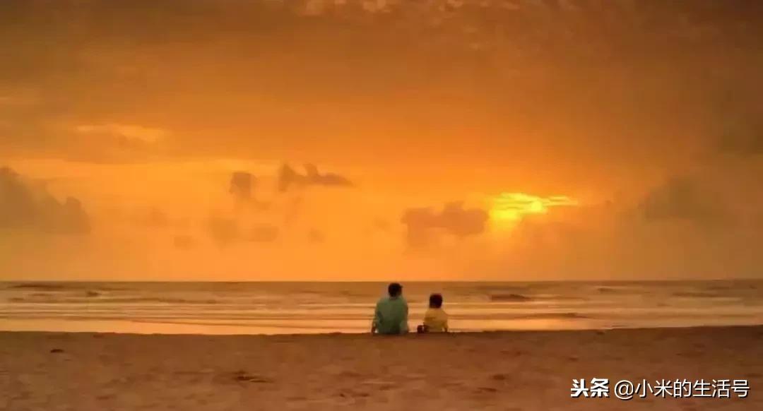 撞见儿子在看不好的东西怎么办,发现小孩在家偷看电视应该怎么办