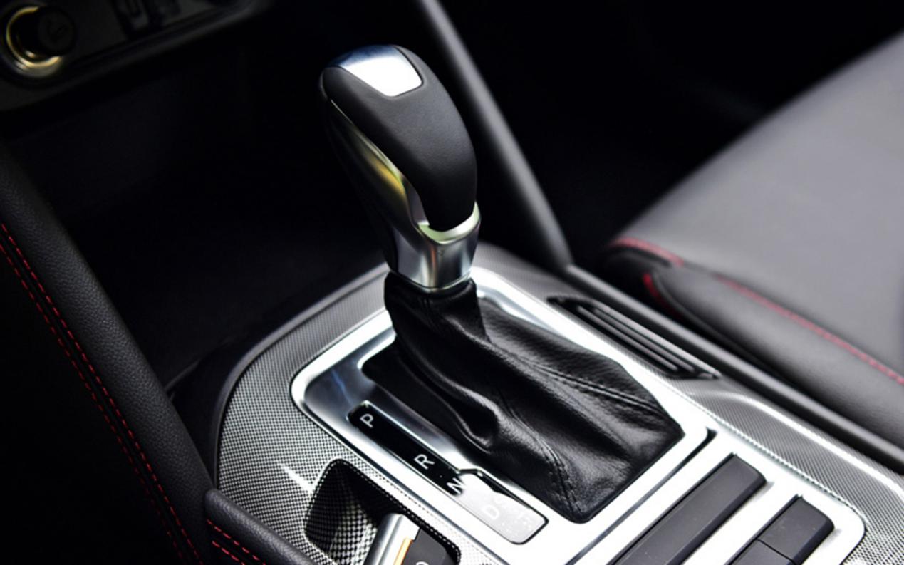 预算只有12万买什么suv值得推荐的,10万元买黑科技顶配suv了解一下