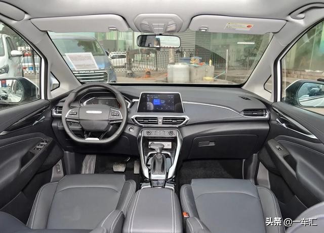 上汽大通maxusg50mpv,上汽大通maxusmpv1.5t