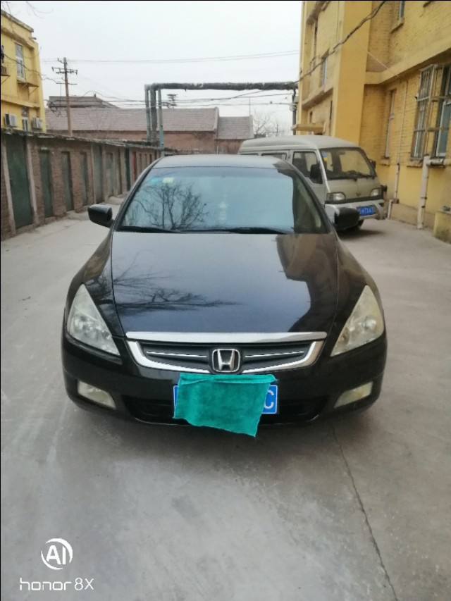 06年6代雅阁2.0自动挡,06年雅阁七代半2.4怎么开