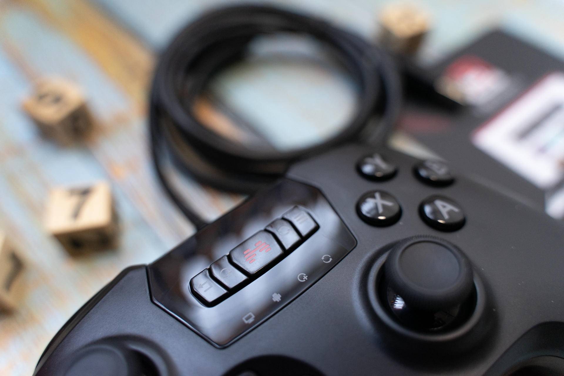 曾经因为键盘的原因放弃了模拟器,99块钱找回一把美好时光