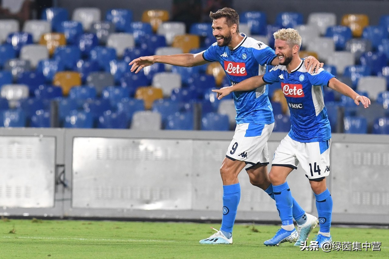 中场费利佩安德森,那不勒斯和费利佩安德森