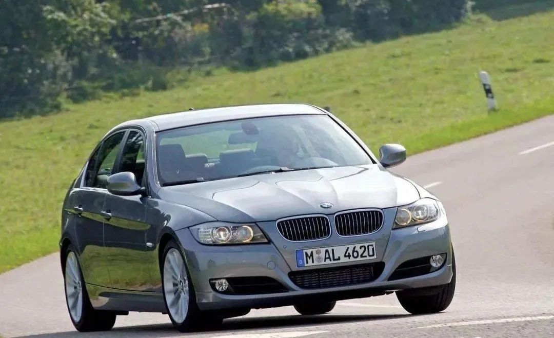 奔驰哪款车最值得入手2023款,入门级奔驰哪一款二手车值得购买