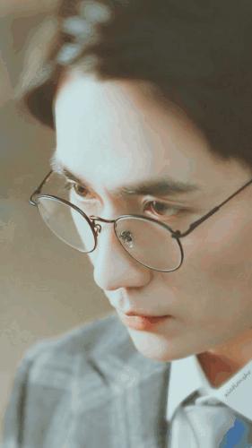 杭州这家店拥有优质的服务,隐形眼镜、老花眼镜的百年老字号企业