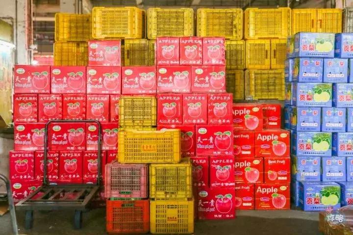 超抵食！在这些市场买水果，20块可以抱走一筐~