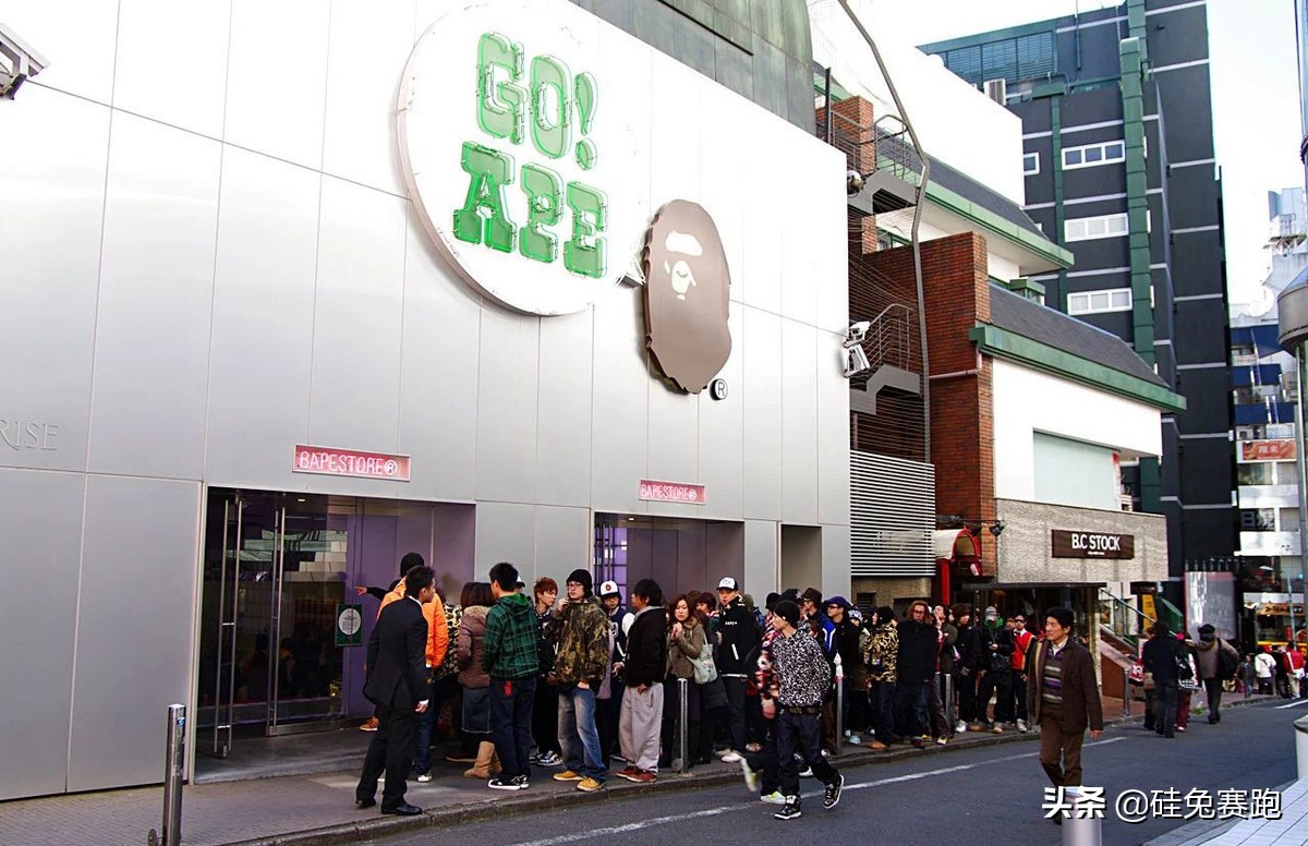 40多岁穿的潮牌,40年企业创业史