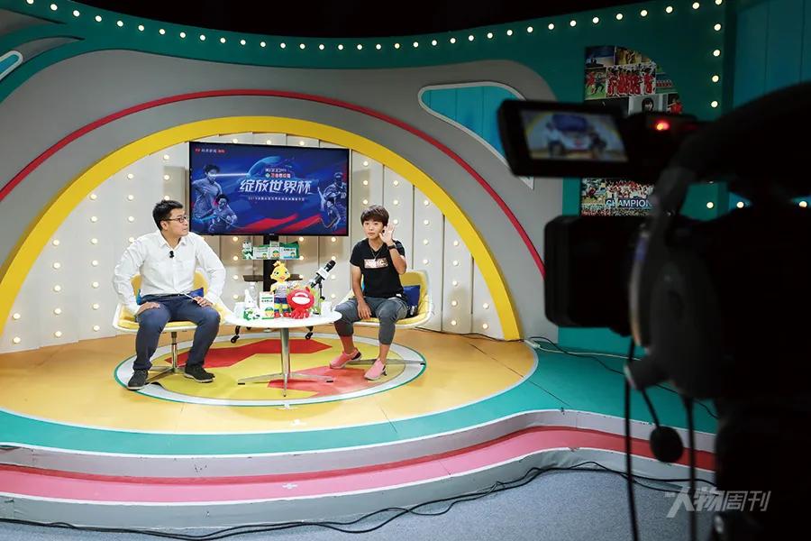 中国女足王霜采访记录,采访女足王霜视频完整版