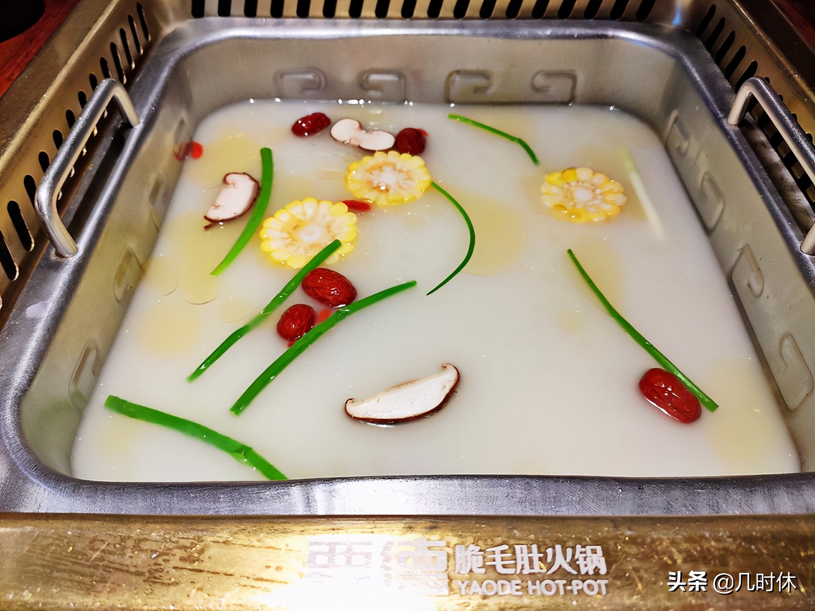 是它，是它，就是它，23年前将火辣的川渝火锅带到了阿拉宁波