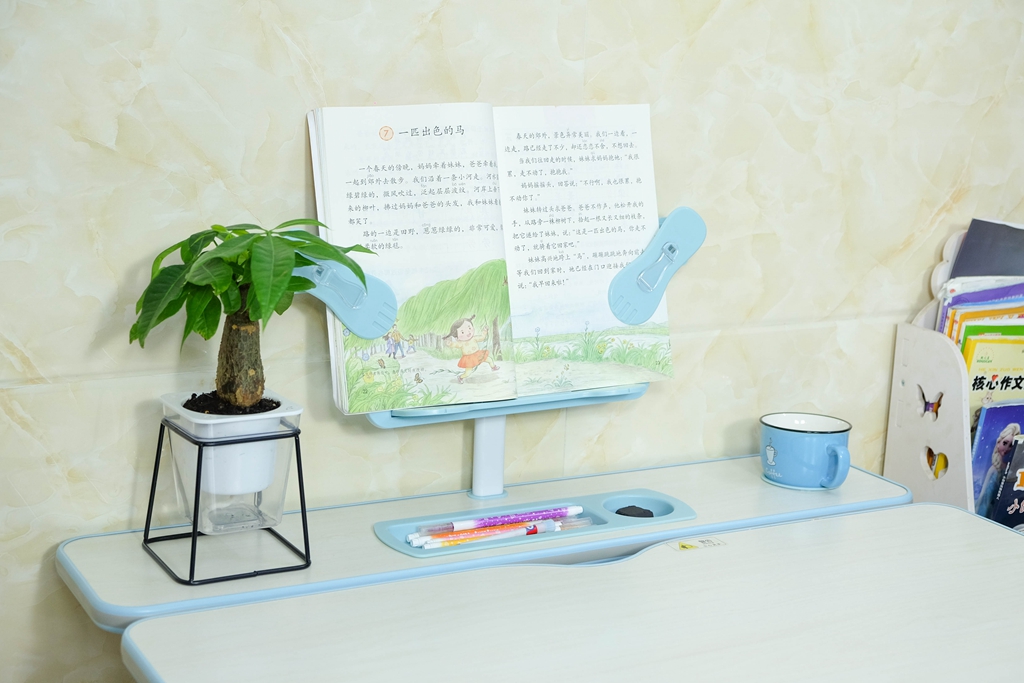 儿童简易爱果乐学习桌椅,爱果乐萌芽椅怎么样