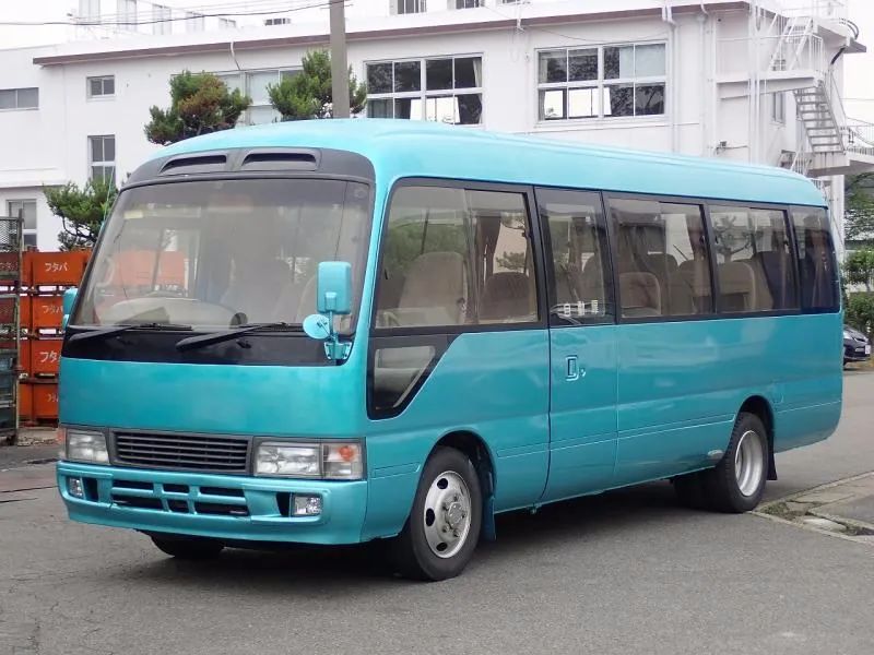 真考斯特和仿考斯特,丰田考斯特各个版本