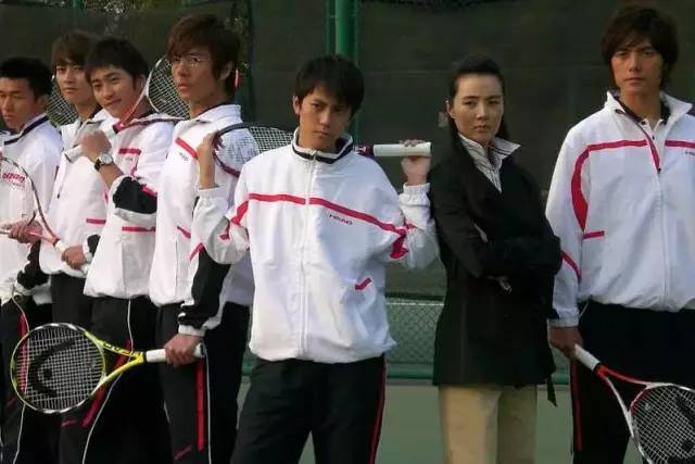 张超飞行视频 (张超飞行员的精神)