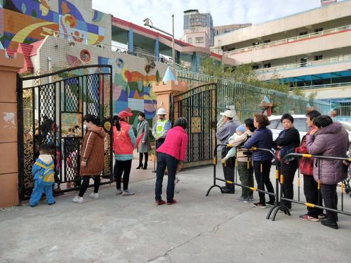 当幼师选幼儿园需要咨询哪些问题,幼师辞职选幼儿园