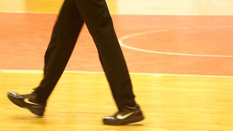 又美又能打,东莞一米八女裁判