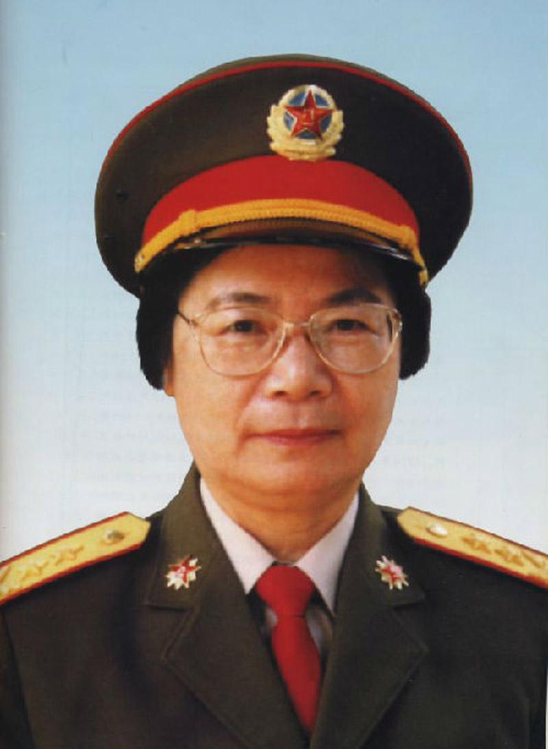 聂帅独生女聂力：饱经磨难，16岁才上小学，成世界第一位女中将