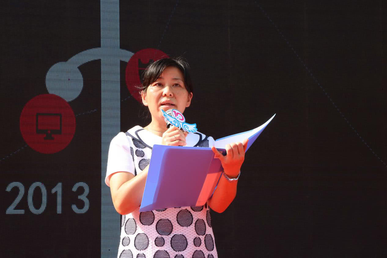 合肥师范附小二小*党**支部书记、校长孙朝莲：怀揣梦想智慧前行