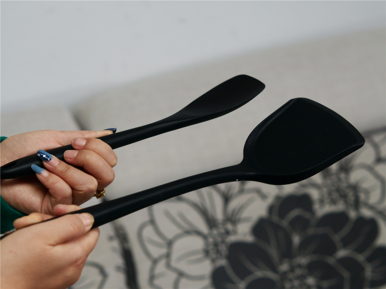 帝伯朗钛金多用深煎锅,帝伯朗和钛金多用锅