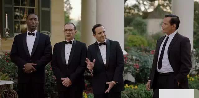 绿皮书影评——撕掉标签与偏见，终将收获整个世界