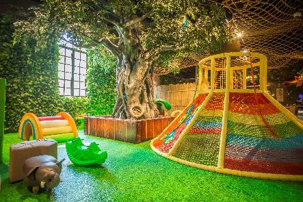 附近免费景点网红打卡地武汉,武汉佛罗伦萨小镇奇幻丛林