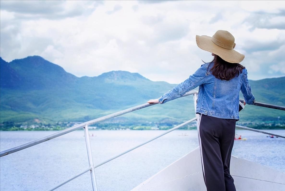 怎么才能让女人主动倒追你,让女人倒追你的四句话