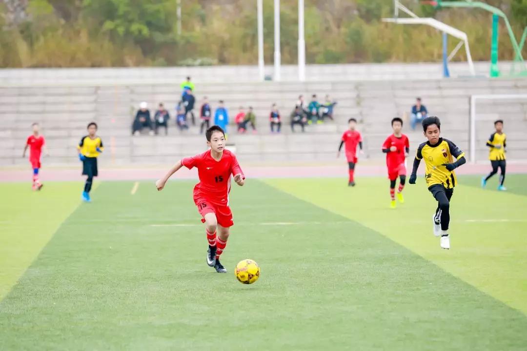 12支国际青少年足球队逐鹿冠军赛,足球俱乐部精英赛