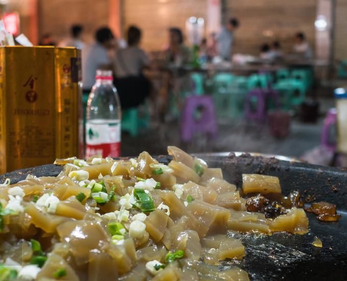 开封最大夜市小吃,开封夜市小吃街排名前十