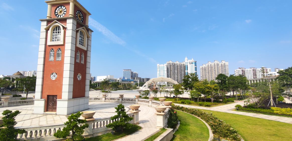 最美好的年纪活成了最糟糕的自己,在最好的年纪里过着最悲哀的生活