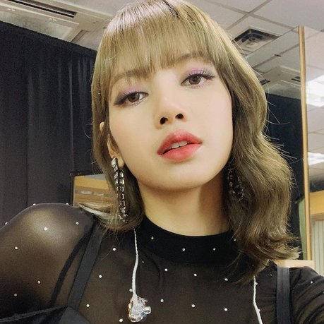 下眼线怎么画不显脏不晕妆,眼线怎么画不戴美瞳都显大