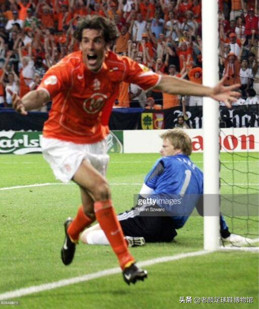 弗格森施压裁判,弗格森公开给穆里尼奥施压