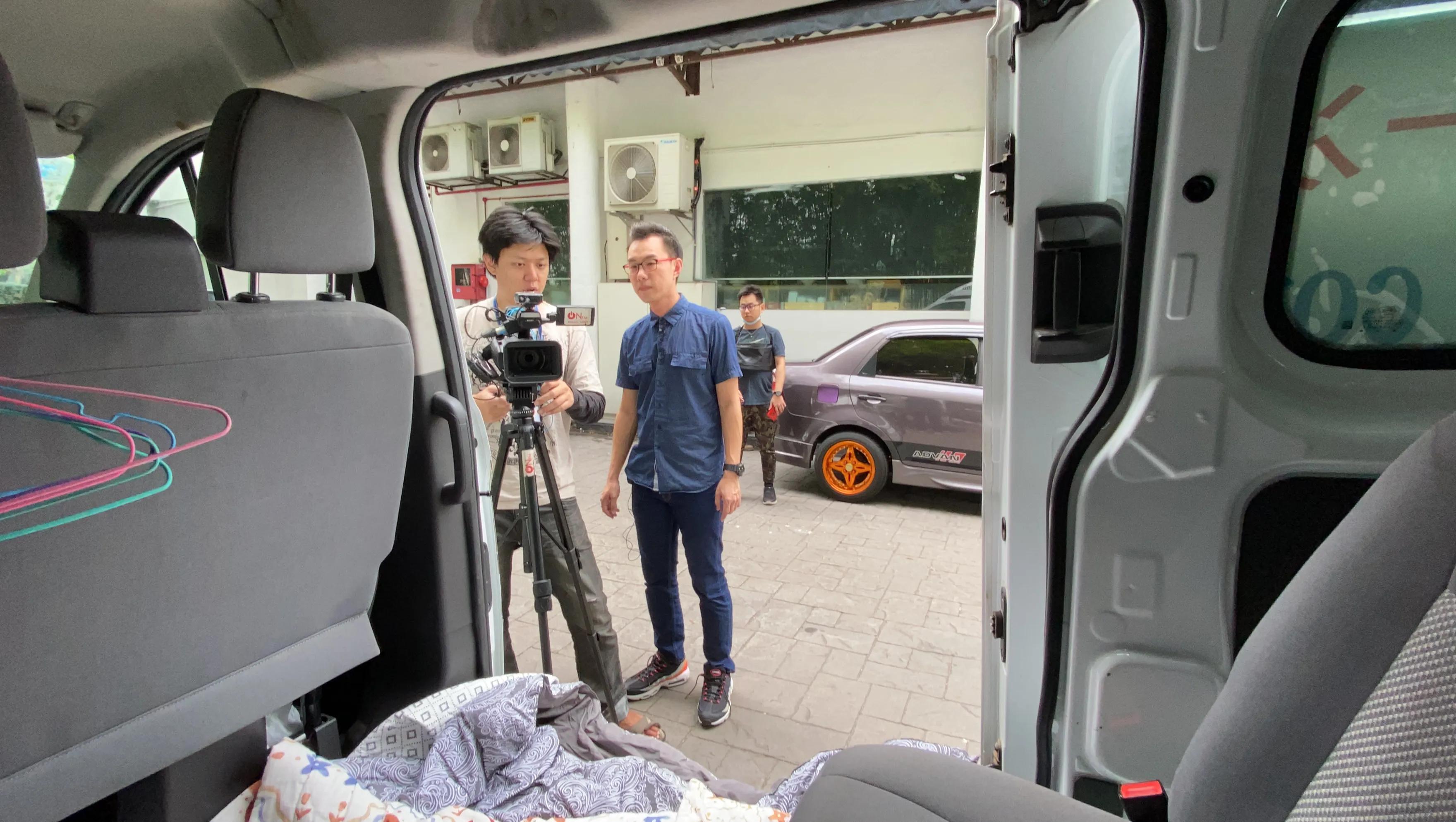 轮胎都不会换，樊玉虎却开车环游世界了六大洲