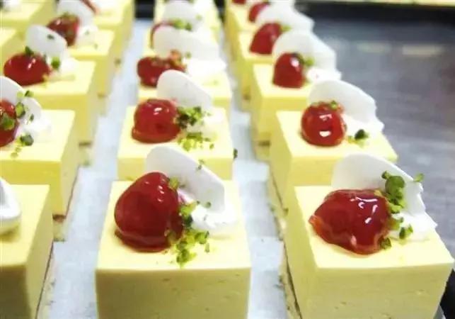 榴莲冻芝士雪域蛋糕,8寸榴莲冻芝士蛋糕