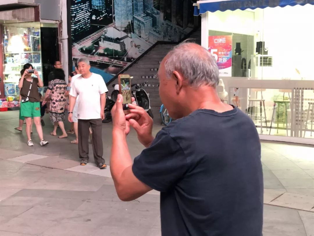 天津奥城夜市最新视频,天津奥城现在有夜市么