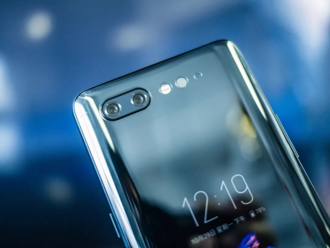 努比亚x是无法超越的经典,努比亚x颜值如何