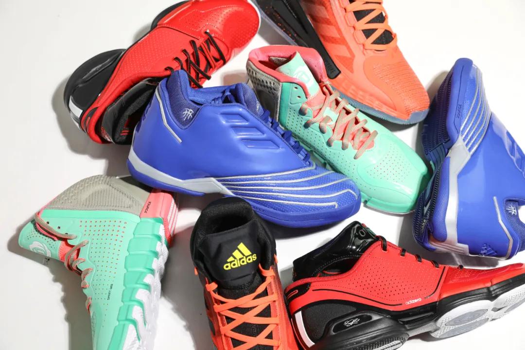新鞋一出即打折？这几双阿迪篮球鞋的二级市场行情竟然如此坚挺