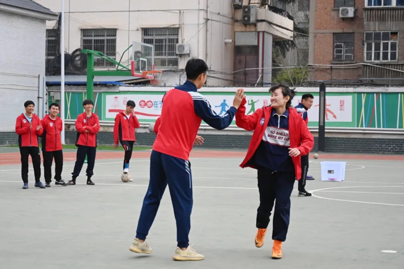 西安市第二聋哑学校足球,西安第二聋哑学校足球队