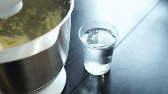 私房烘焙用什么牌子的和面机,烘焙小白如何选入门工具