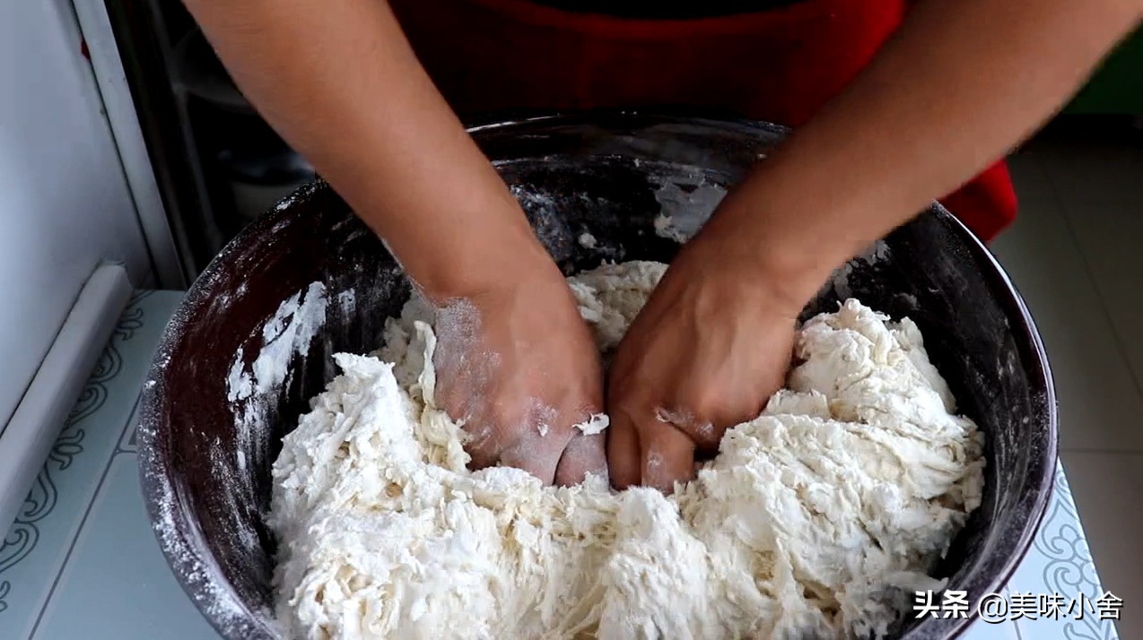 蒸包子如何使包子不塌陷,手把手教你蒸包子全过程