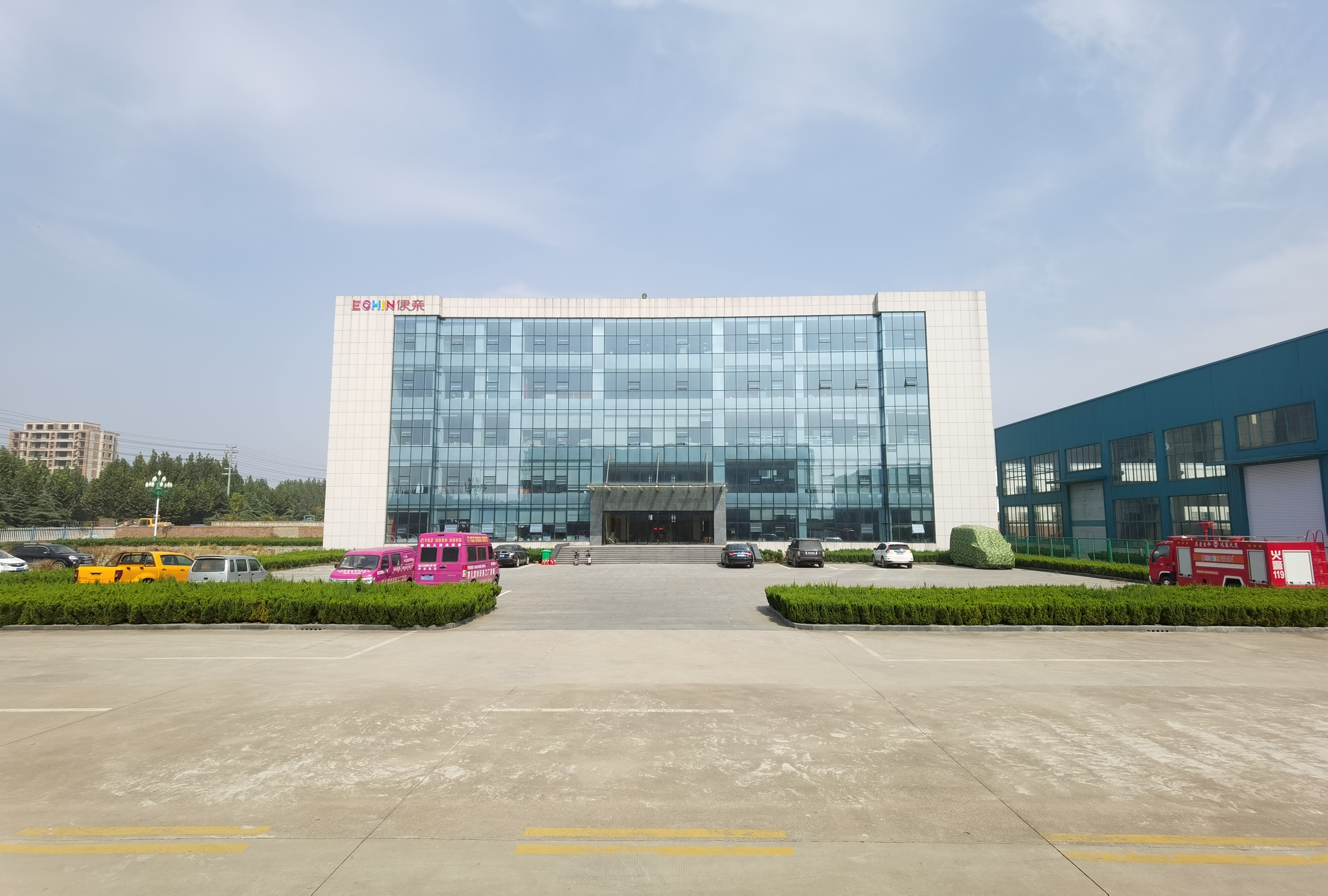 追梦路上的家国情怀—记伊亲集团有限公司董事长魏安林