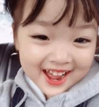 超萌可爱小女孩图片q版,小女孩超萌超可爱照片