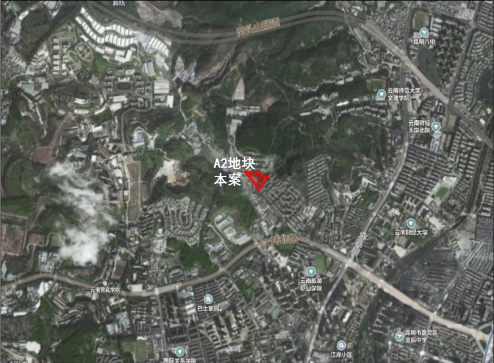 一个占红旗小学，另一个占莲华小学，德润地产昆明项目有点东西