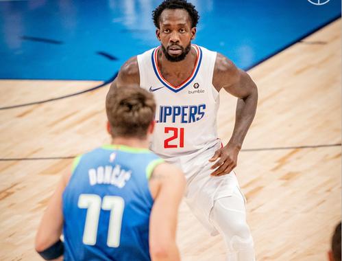 快船队重造“三角进攻”战术！“单打强点”伦纳德该由谁来应对？