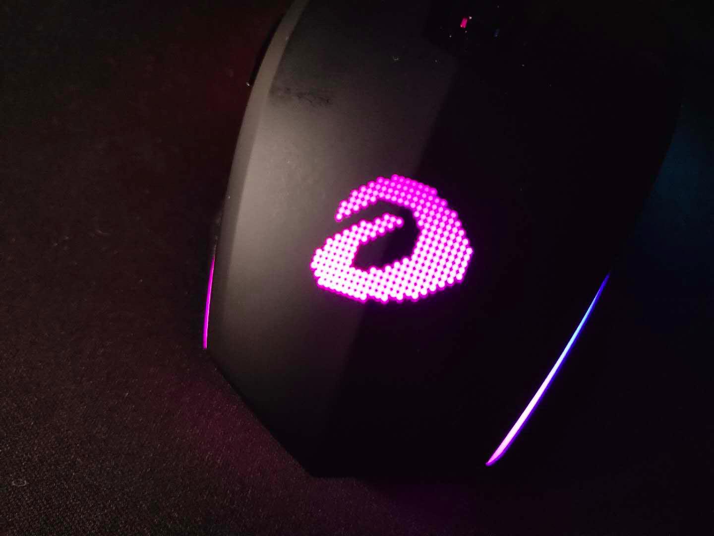 达尔优牧马人鼠标灵敏度,达尔优牧马人鼠标各代有什么区别