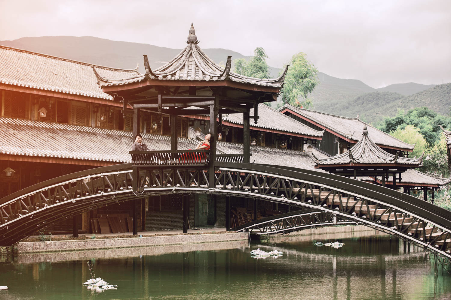 花间社蜜月旅拍婚纱摄影丽江店,丽江法蒂卡罗婚纱照